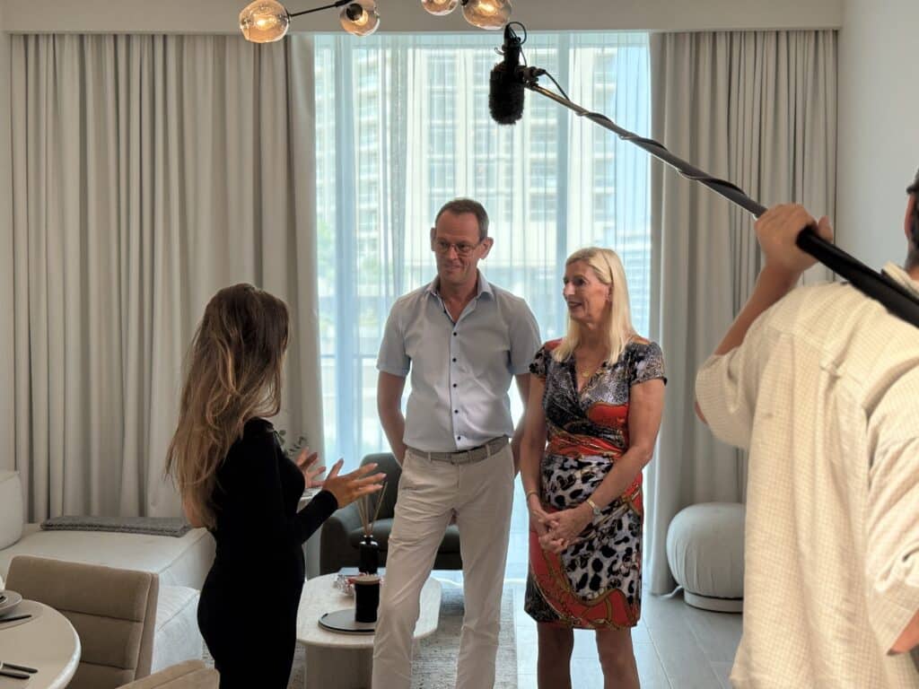 tussen goud en zand -Best Luxury Properties